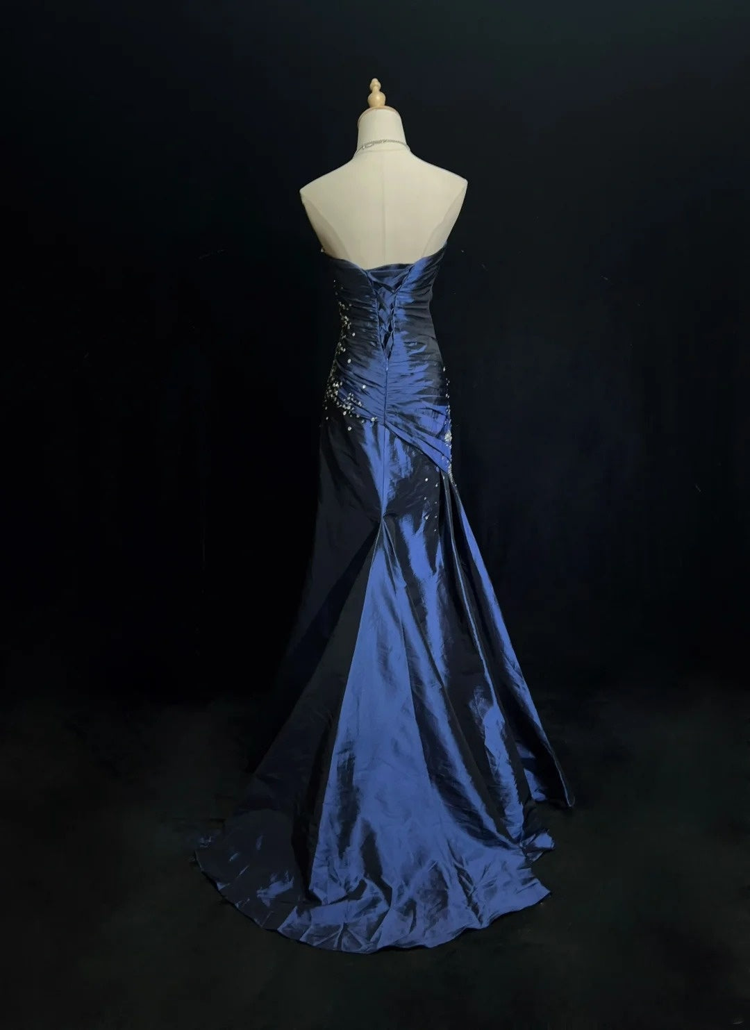 Robes de bal vintage des années 90 sirène bustier bleu marine satin longues avec perles tenues de soirée N3135