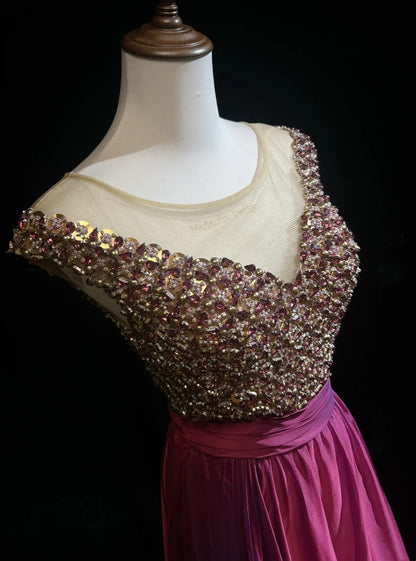 Robes de bal vintage Trapèze Col Bateau Fushia Chiffon Avec Perles Années 80 Longues Tenues de Soirée Formelles N3880
