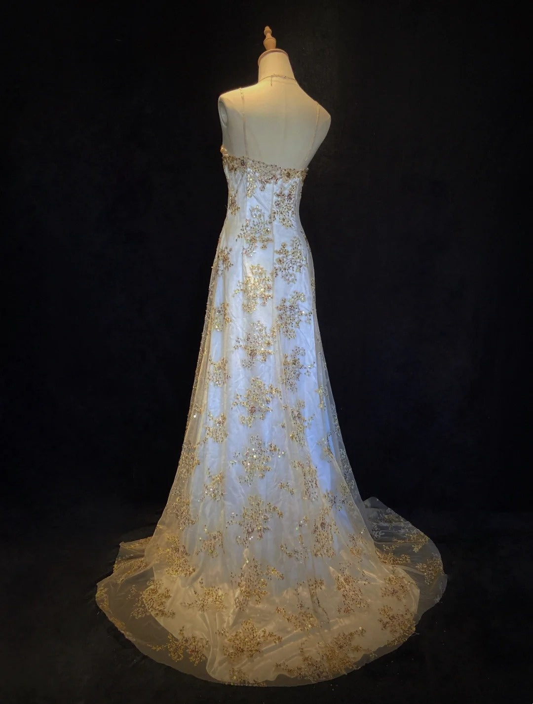 Robes de bal vintage des années 90, en mousseline blanche, coupe trapèze, bretelles spaghetti avec dentelle dorée, tenues de soirée formelles N3849