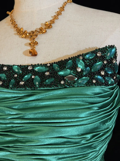 Robe de soirée/cocktail moulante bustier courte verte plissée style vintage pour bals de promo et retour à la maison N3903