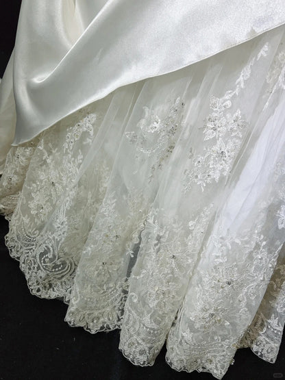 Robes de mariée uniques sirène, fines bretelles, ivoire avec appliques volantées, longue robe de mariée N3631