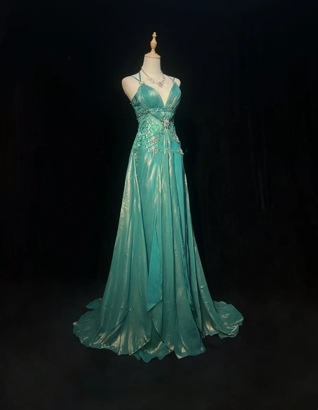 Elegantes A-Linien-Spaghettiträger-Kleid aus blauem Chiffon mit besticktem Oberteil, langes Ballkleid N2724
