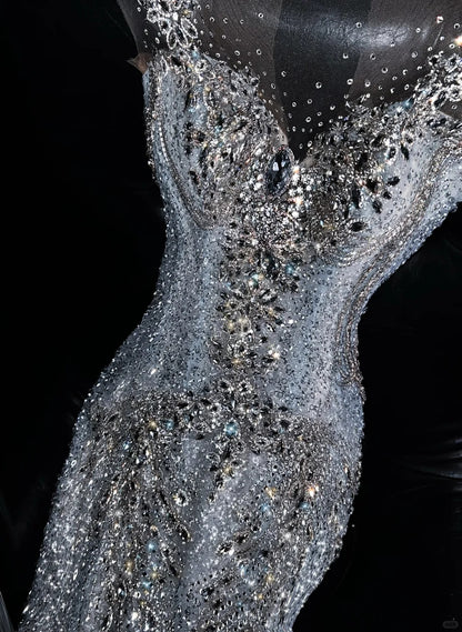 Robe de mariée sirène à paillettes argentées, décolleté rond, coupe ajustée, modèle N1352