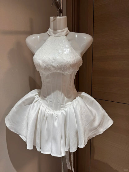 Süßes Ballkleid Hoher Ausschnitt Weiße Pailletten Night In Rio Inspo Hoco Kleid Ideen Homecoming Kleider RB4032
