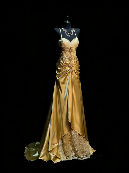 Elegantes, schlichtes A-Linien-Neckholder-Kleid aus goldfarbenem Satin für College, Abschlussball und andere festliche Anlässe für Teenager (N1182)
