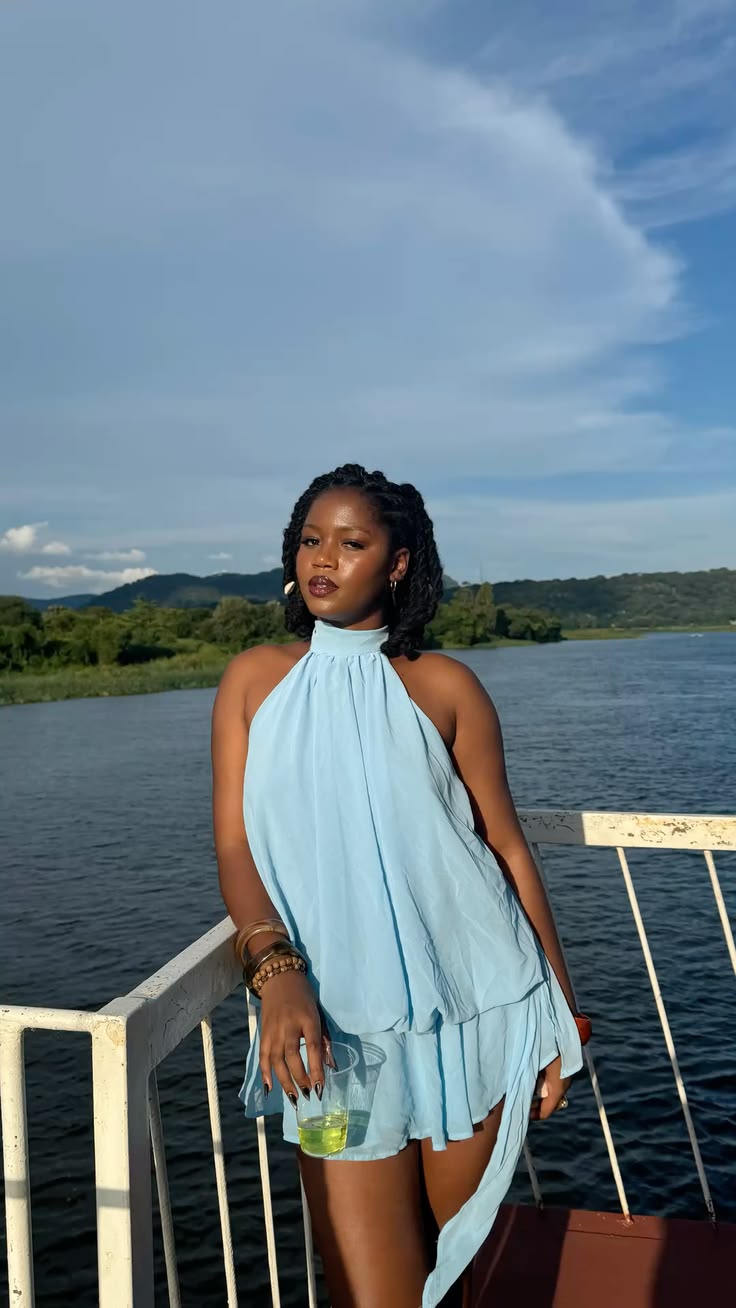 Sexy Homecoming Outfit Ideas A Line High Neck Blue Chiffon For Black Girl High School Ideas Inspo Senior Graduation Dresses RB7305