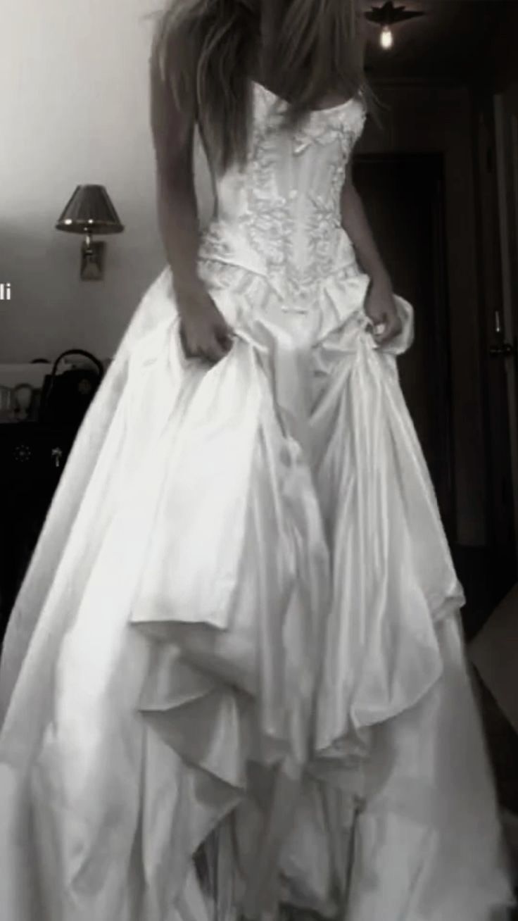 Timeless A Line Lace Up Back Strapless Wedding Dresses simple Bridal Gowns long Beautiful Bridal Gown AB939