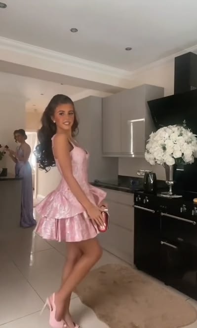 Mignonne Robe d'été courte rose à bretelles coupe trapèze pour anniversaire, robe de bal, tenue d'anniversaire, mini-robes de soirée pour 19e anniversaire RB4157