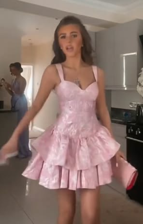 Mignonne Robe d'été courte rose à bretelles coupe trapèze pour anniversaire, robe de bal, tenue d'anniversaire, mini-robes de soirée pour 19e anniversaire RB4157