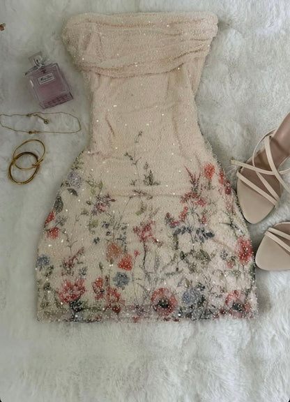 Sparkly Sheath Strapless Pink Sequin Sleeveless Short Homecoming Dress Senior High School University Ideas Inspo Short Hoco Court Gowns RB7273