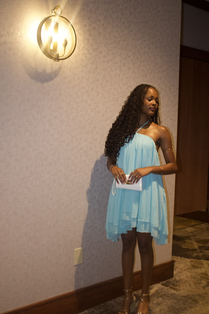 Sexy Homecoming Outfit Ideas A Line Halter Sleeveless Blue Chiffon For Teens High School Ideas Inspo Senior Party Graduation Dresses RB7308