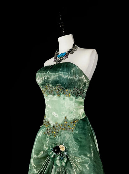 Vintage A-Linien-Abendkleid, trägerlos, salbeigrün, 70er Jahre, Organza, langes Abendkleid, N1835