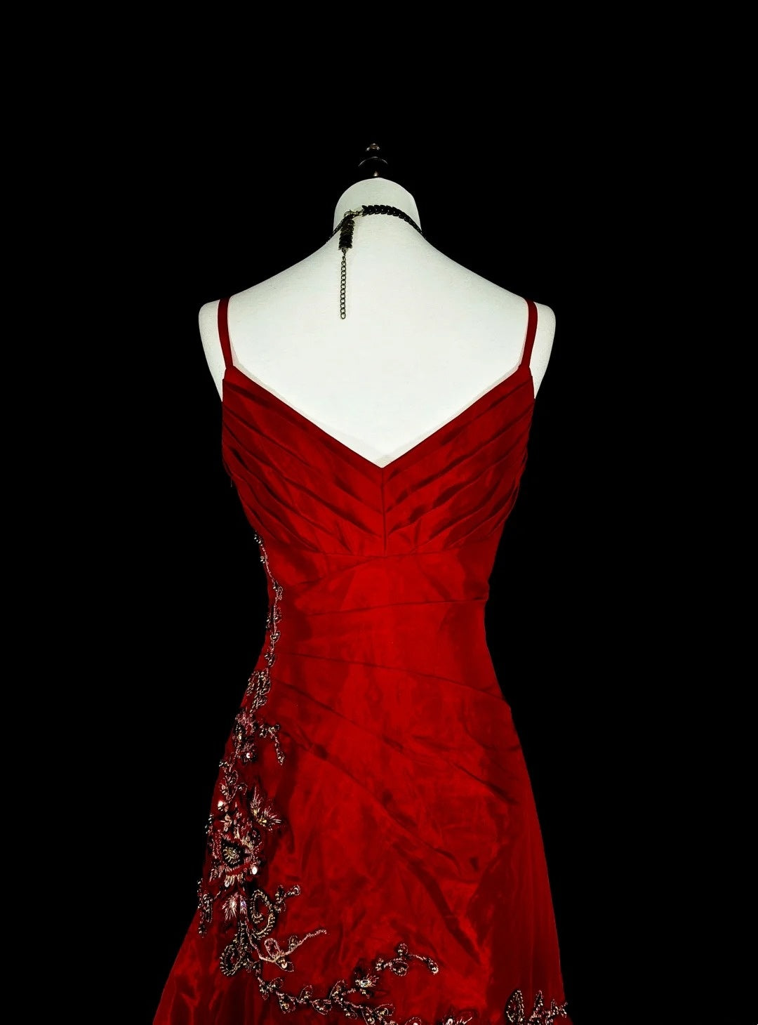 Robe de bal longue rouge vintage sirène à fines bretelles et ornée de dentelle et de perles, N1828