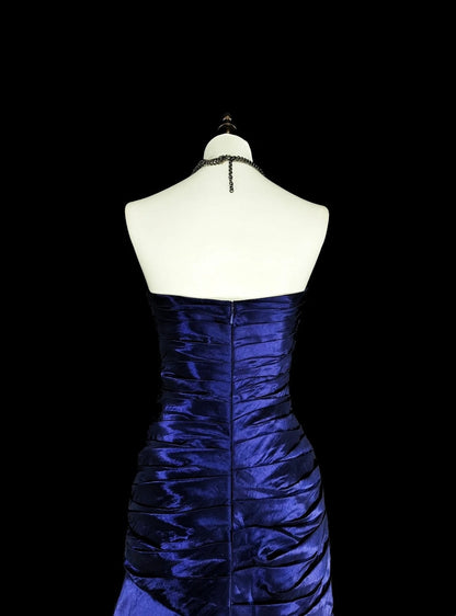 Robe de bal longue vintage années 1760, style sirène, décolleté cœur, bleu royal, plissée en satin, N1605
