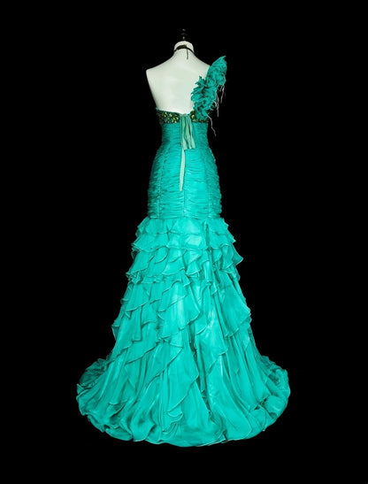 Robe de bal longue vintage sirène asymétrique en mousseline verte années 70, ornée de perles et de plis, N1841