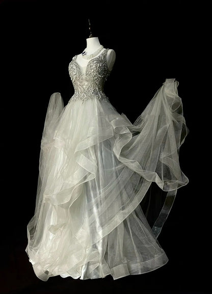 Vintage Ballkleid mit V-Ausschnitt, silberner Tüll mit Perlenbesatz, Abschlussballkleid, Sweet 16 Kleid, Quinceañera Kleid, lang, 15 Vestidos De Fiesta N1439