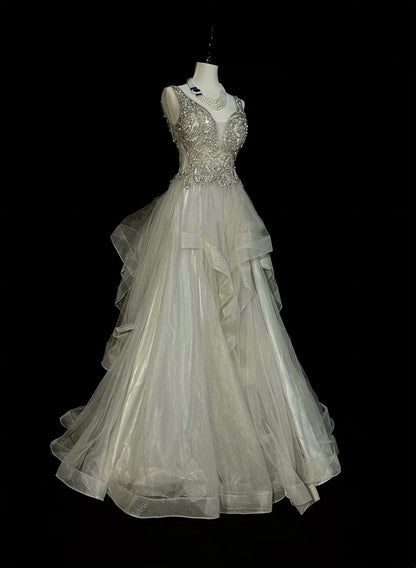 Vintage Ballkleid mit V-Ausschnitt, silberner Tüll mit Perlenbesatz, Abschlussballkleid, Sweet 16 Kleid, Quinceañera Kleid, lang, 15 Vestidos De Fiesta N1439
