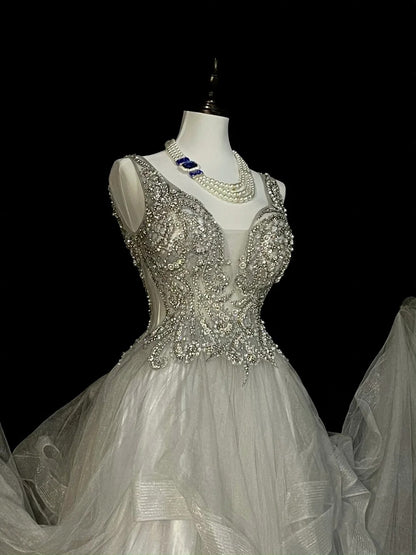 Vintage Ballkleid mit V-Ausschnitt, silberner Tüll mit Perlenbesatz, Abschlussballkleid, Sweet 16 Kleid, Quinceañera Kleid, lang, 15 Vestidos De Fiesta N1439