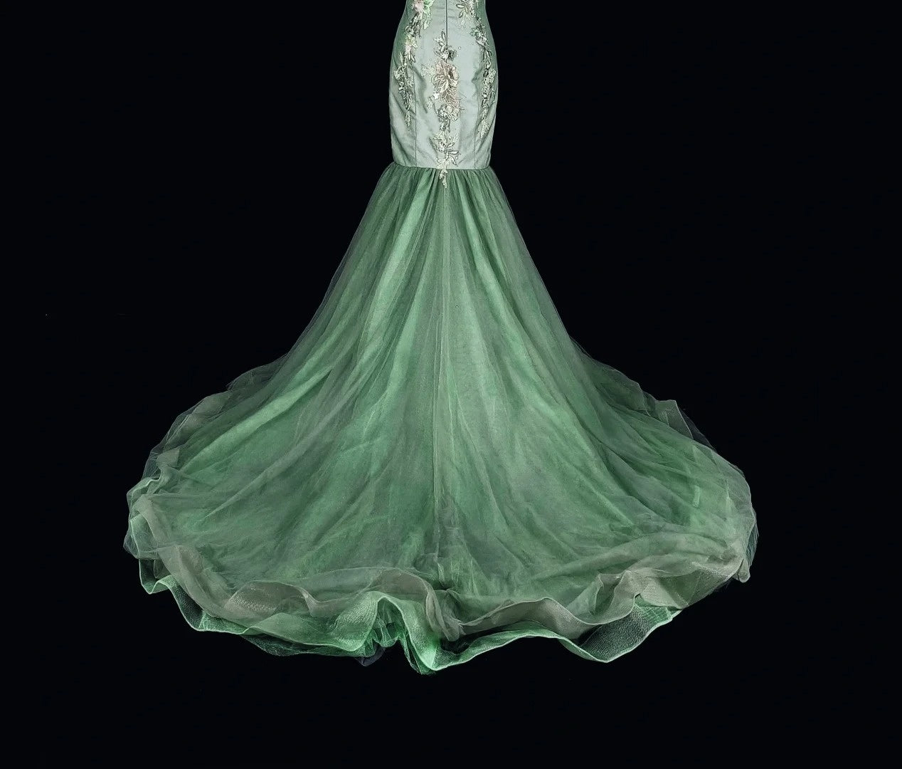 Robe de bal longue vintage sirène vert sauge à épaules dénudées, en dentelle, années 70, référence N1836