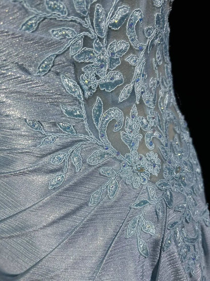 Elegantes blaues Spaghettiträger-Abendkleid mit plissiertem Herzausschnitt, sexy rückenfreiem Meerjungfrauenschnitt und perfekter Silhouette für Promi-Bankette und Abendveranstaltungen AB987