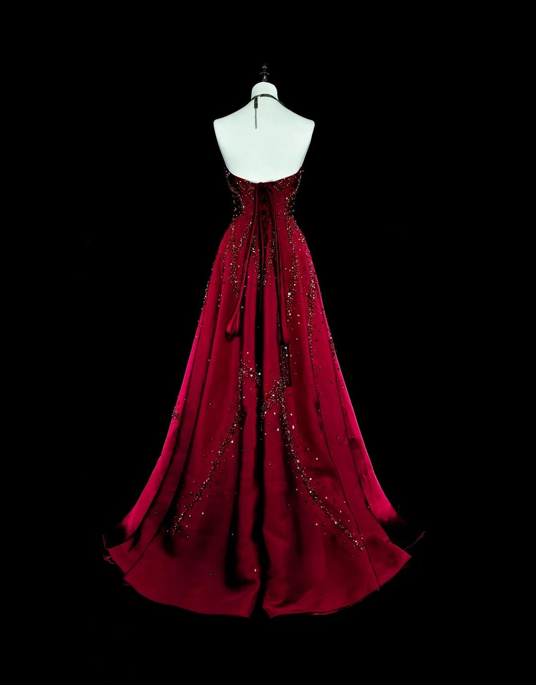Vintage-Ballkleider A-Linie Trägerlos Burgunder Tüll Mit Perlenbesetztem Oberteil Langes Partykleid N2377