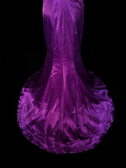 Vintage Meerjungfrauen-Abendkleid aus weinrotem Satin mit Perlenstickerei, One-Shoulder-Schnitt, langes formelles Abendkleid, 2000er Jahre, N1361