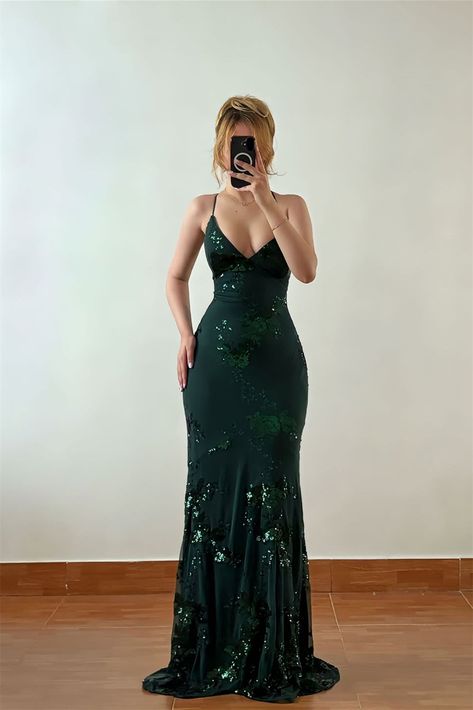 Robe de bal intemporelle vert foncé à fines bretelles, sans manches, coupe sirène, col en V et laçage au dos AB1586