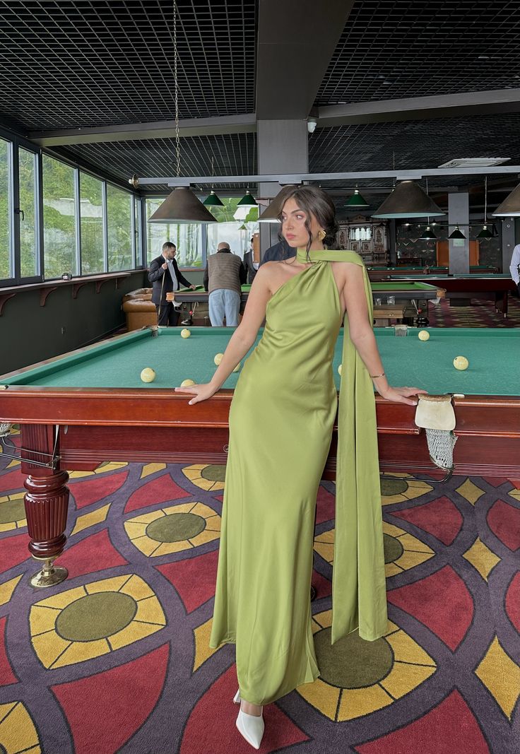 Women's Cocktail Party Gowns Mermaid One Shoulder Olive Green With Pleated Ruched Graduation Dinner Outfits Prom Dresses AB1882