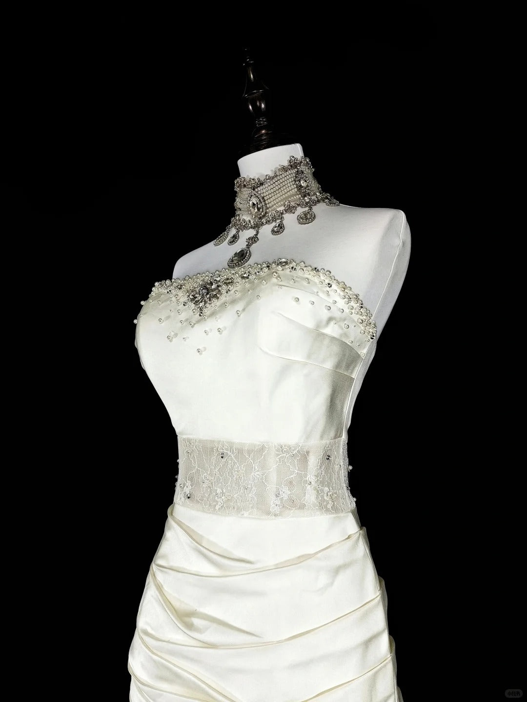 Robes de Mariée Uniques Sirène Bustier Dentelle Sans Manches Longue Robe de Mariée Blanche N3512