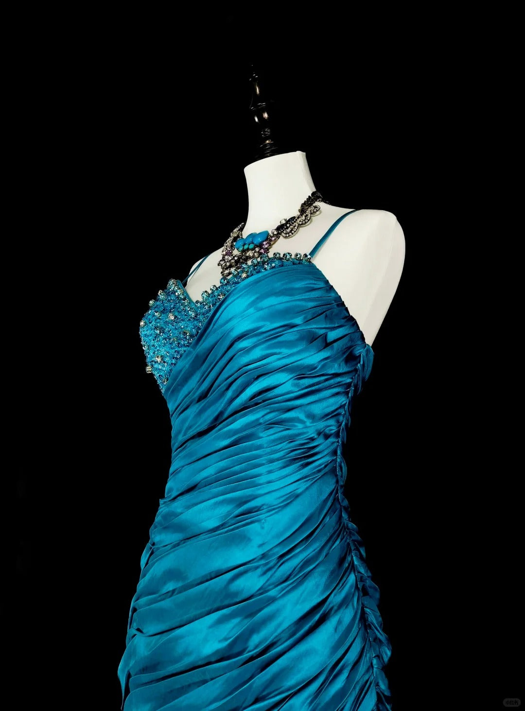 Robes de bal vintage sirène à fines bretelles bleues avec perles plissées années 1980 longue robe de soirée N2702