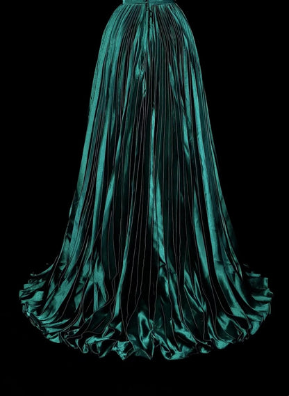 Vintage A-Linien-Neckholder-Abendkleid aus grünem Satin mit Rüschen und Perlenstickerei, ärmellos, 70er-Jahre-Stil, langes formelles Abendkleid N1479