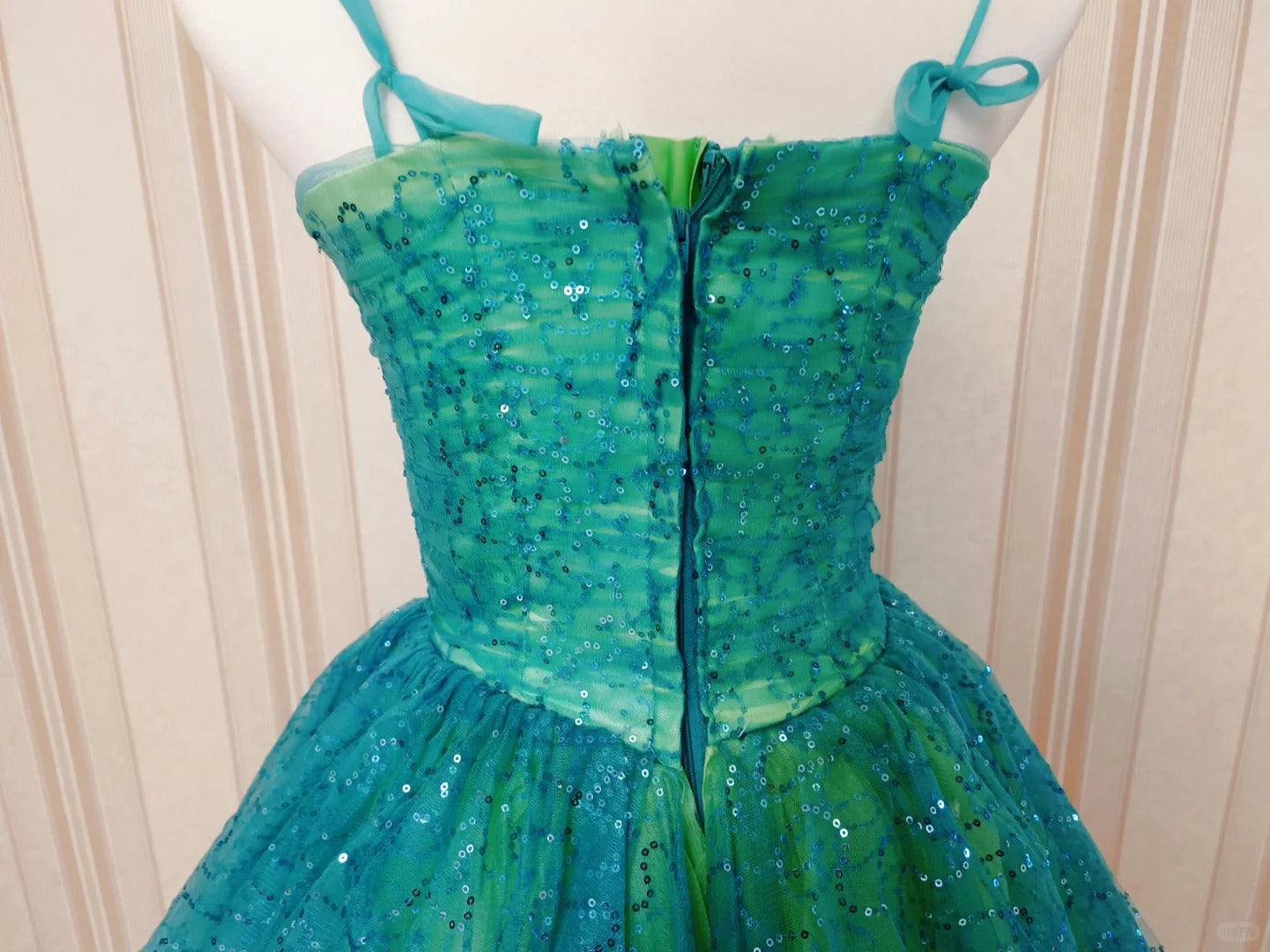 Niedliches Ballkleid mit Spaghettiträgern, grünem Tüll, kurzes Mini-Partykleid, Cocktail-Heimkehrkleider N4199