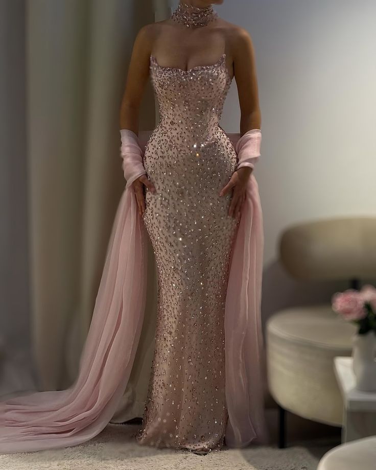 Robes de Soirée Sirène Scintillantes Sans Bretelles Paillettes Champagne avec Cape Robe de Bal de Soirée Tenues de Fête AB2540