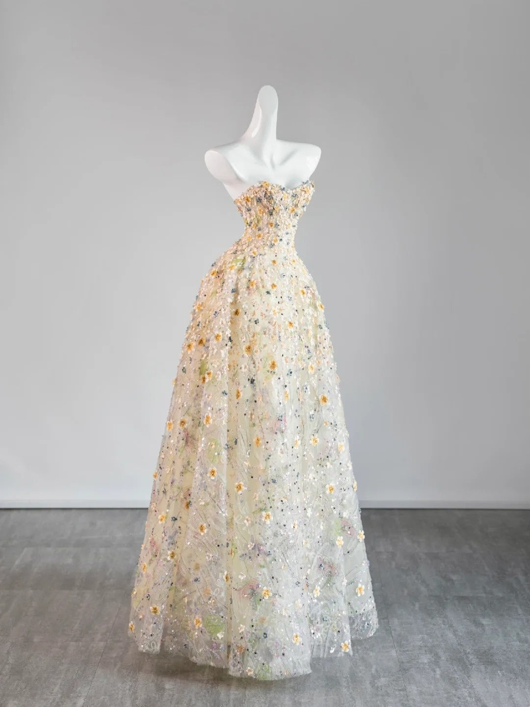 Niedliches Ballkleid mit Herzausschnitt, floralem Muster, langes Abendkleid, formelles Abendkleid, Inspiration für ein Abendoutfit N242