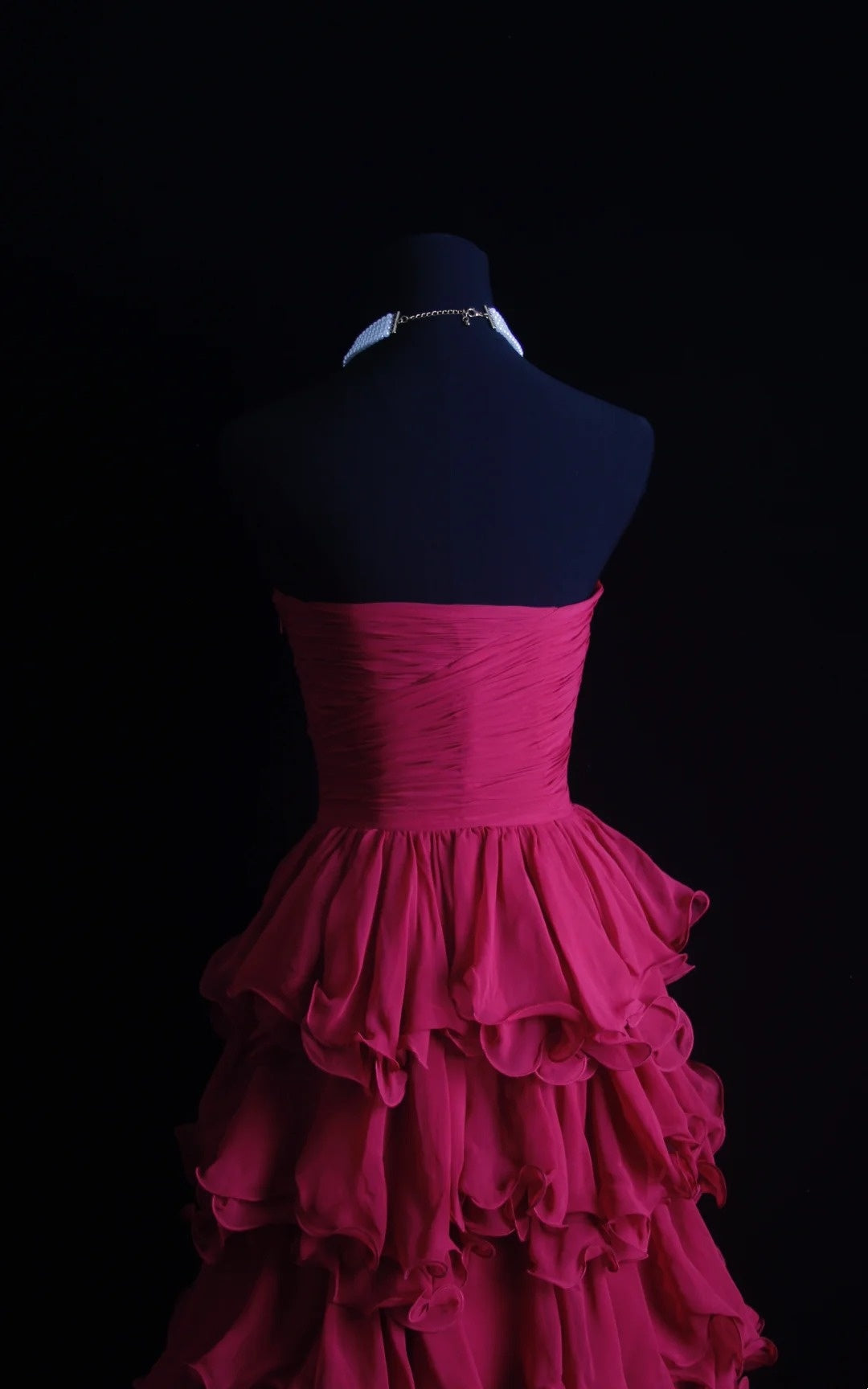 Retro-A-Linien-Abendkleid mit Herzausschnitt, rosa Chiffon-Lagen, Stufenrock, Inspiration für lange Abendkleider im Stil der 2000er Jahre, Outfit für den 19. Geburtstag, formelles Kleid N501