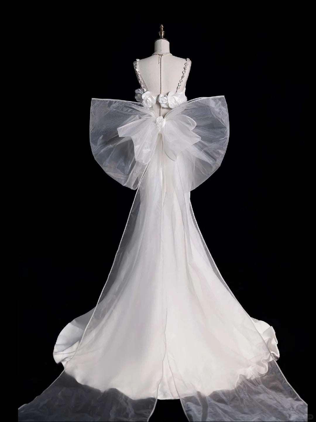 Dreamy Mermaid Straps Satin White With Bow Brides Gown Bridal Dress Style Long Wedding Dresses RB6569