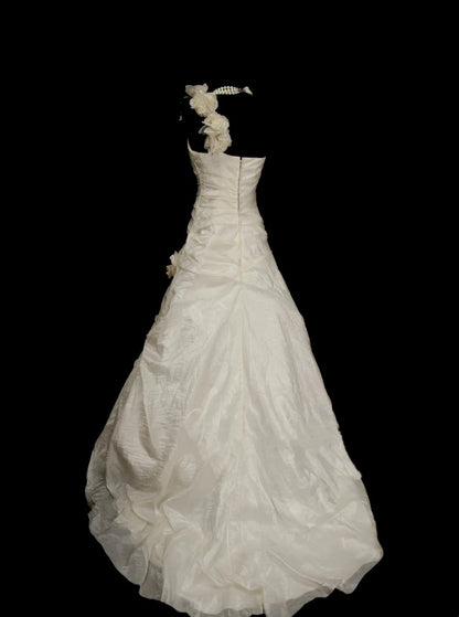 Robe de mariée sirène vintage années 70 à une épaule ornée de fleurs 3D, style conte de fées, référence N1384
