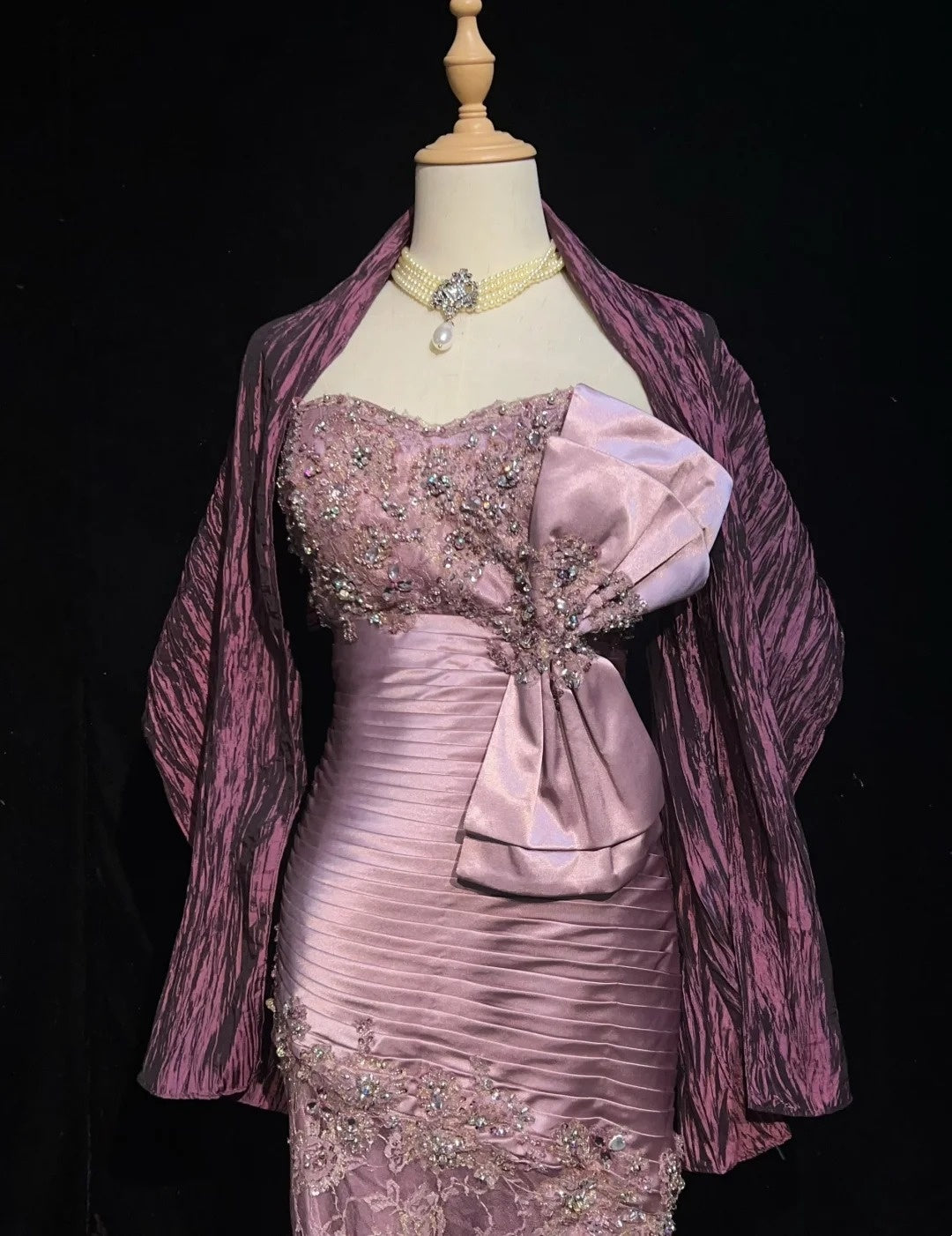 Elegante Abschlussballkleider Meerjungfrau Sweetheart Flieder Tüll Spitze mit Perlen langes Abendkleid N2909