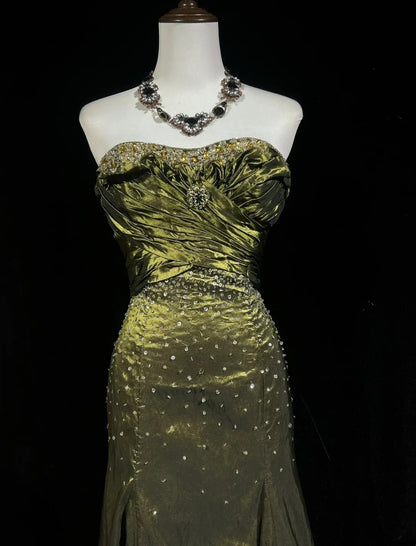 Vintage 90er Abschlussballkleider Meerjungfrau Sweetheart Olivgrün Taft mit Perlen Langes Ballkleid N3026