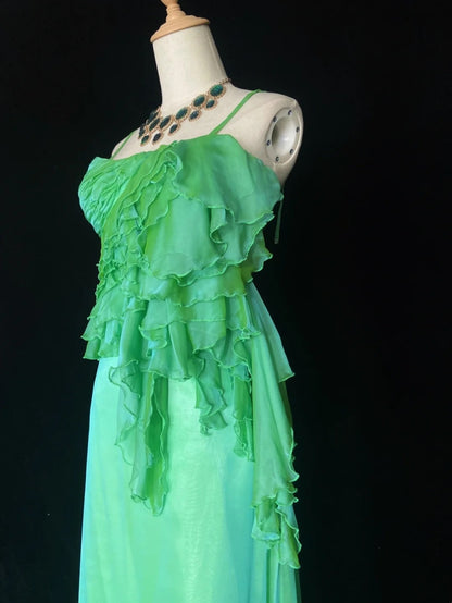 Schöne Ballkleider A-Linie Spaghettiträger Grün Chiffon mit Rüschen Lange Abendgarderobe N3331