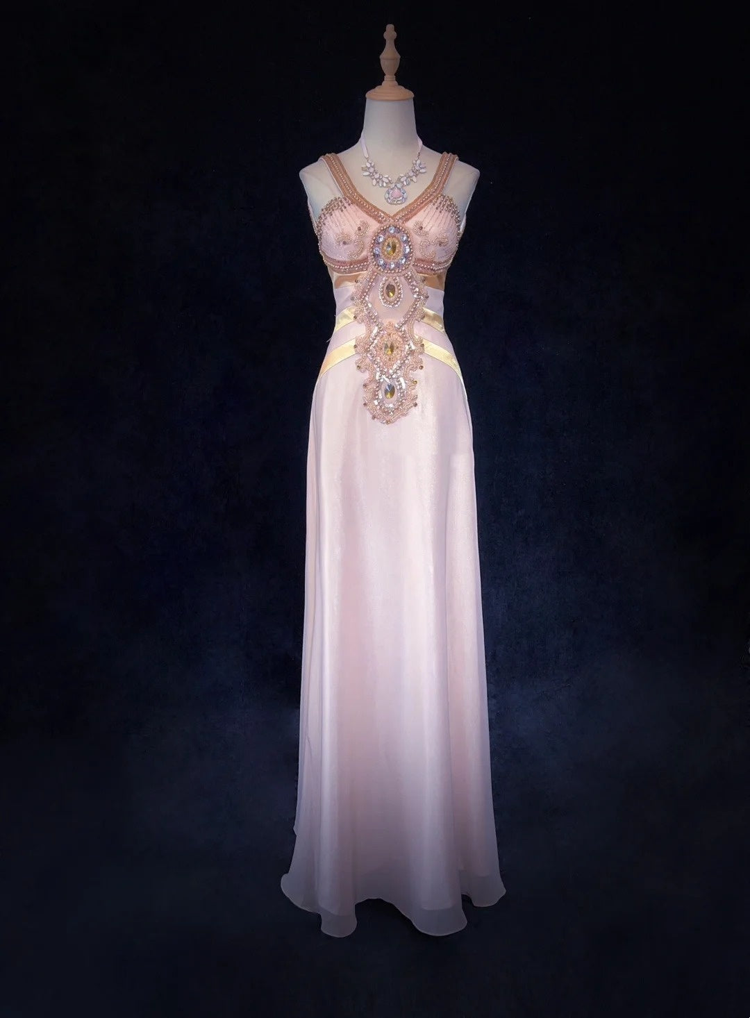 Vintage Abschlussball Ästhetik Kleider A-Linie V-Ausschnitt Chiffon Rosa Mit Perlen Lang Formales Tanzkleid N3009