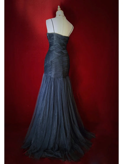 Robes de bal élégantes Inspo Sirène Bretelles fines Bleu marine Tulle à volants Pour femme Robe de soirée N3226