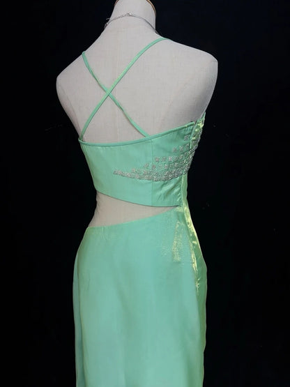 Gothic Glam Abschlussballkleider Meerjungfrau Spaghettiträger Minzgrün Ärmellos Mit Perlen Halbformelles Abendkleid N3801