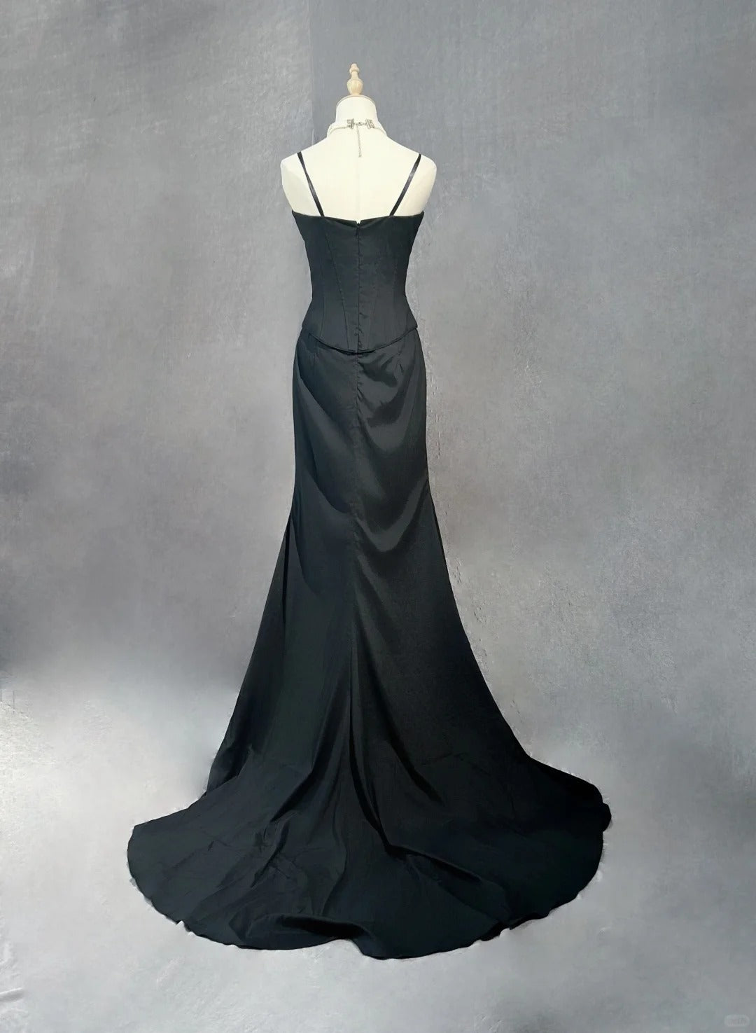 Vintage Prom Dresses 1950er Jahre High-Low Spaghettiträger Black Tie Kleid Ärmellose Abendgarderobe RB4339