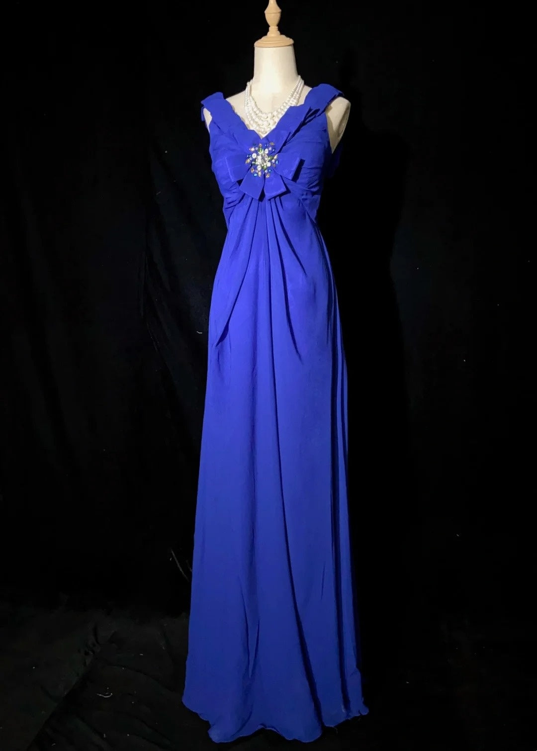 Vintage Abschlussballkleider Inspo A-Linie V-Ausschnitt Königsblau Chiffon Lang 1990er Mit Perlen Abendkleider N3352