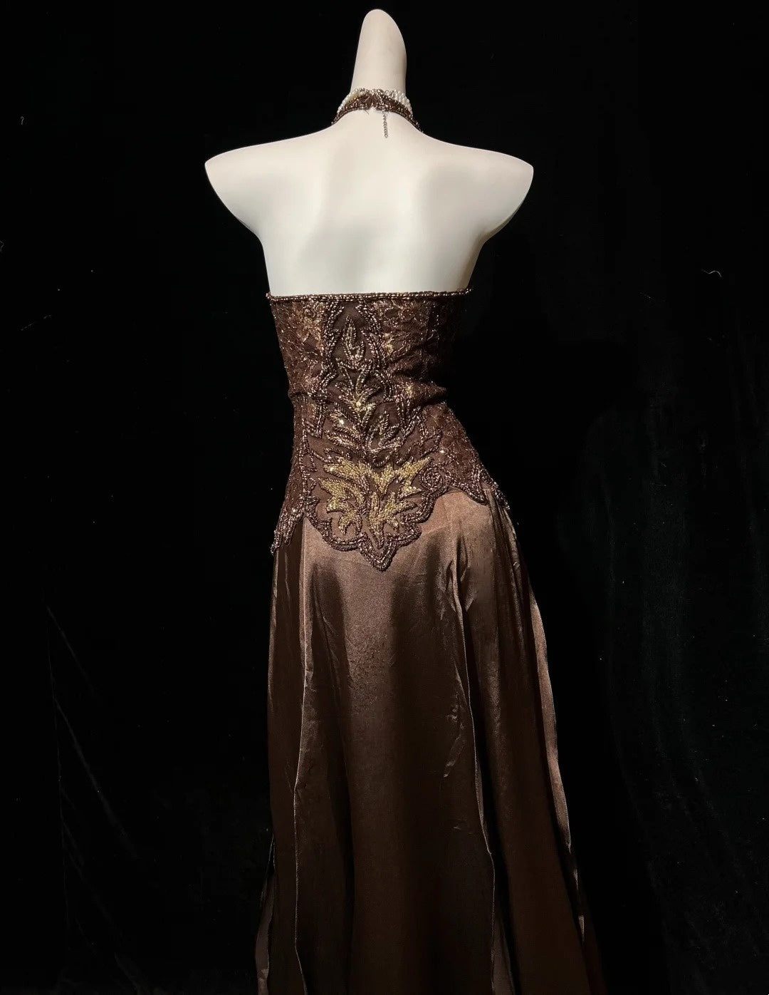 Retro A line Halter Chocolate Long Floor Length Prom Dresses Formal Party Outfits RB3949