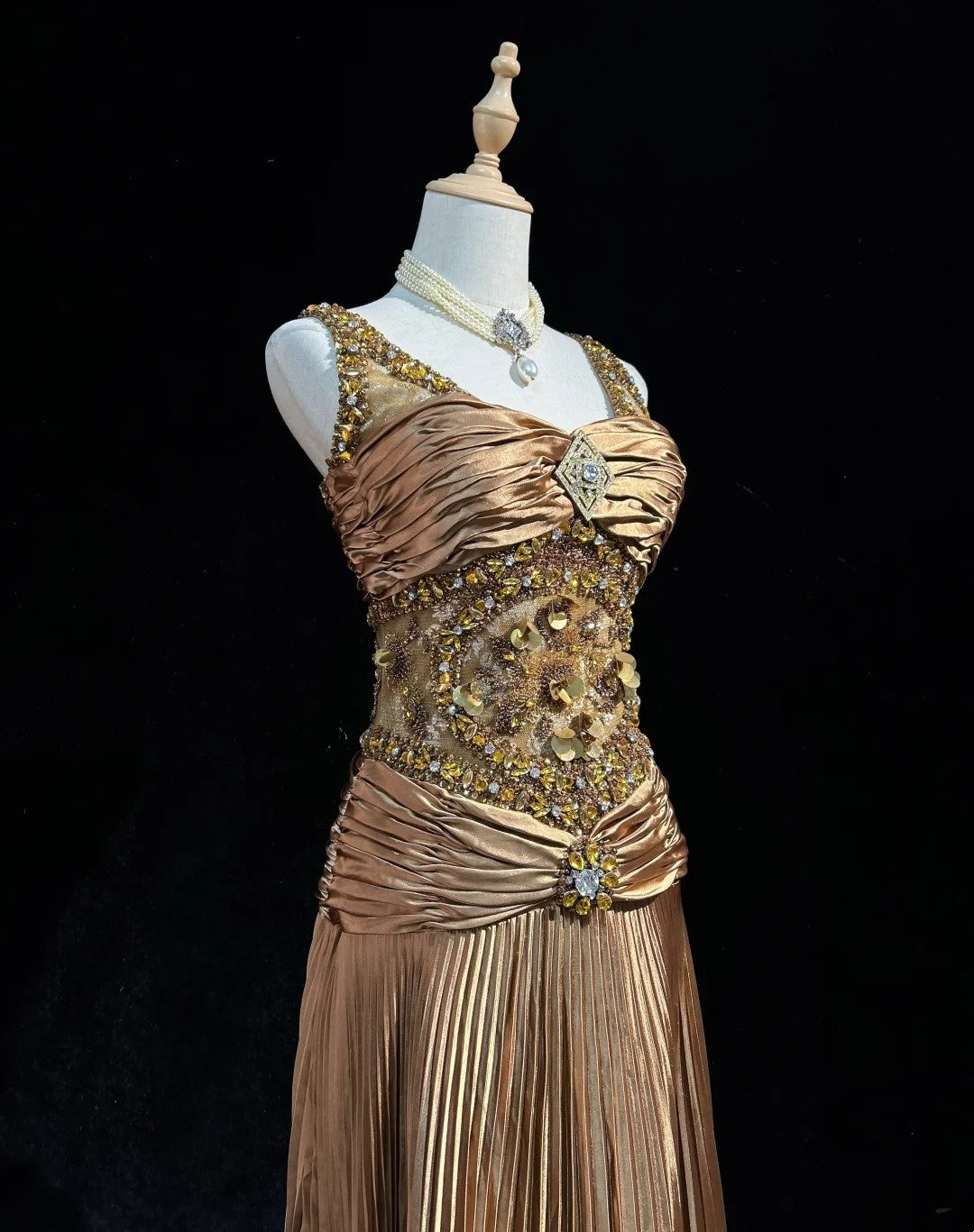 Vintage Prom Dresses Inspo A line V Neck With Gold Ruffled Beading For Women Formal Dress N3235