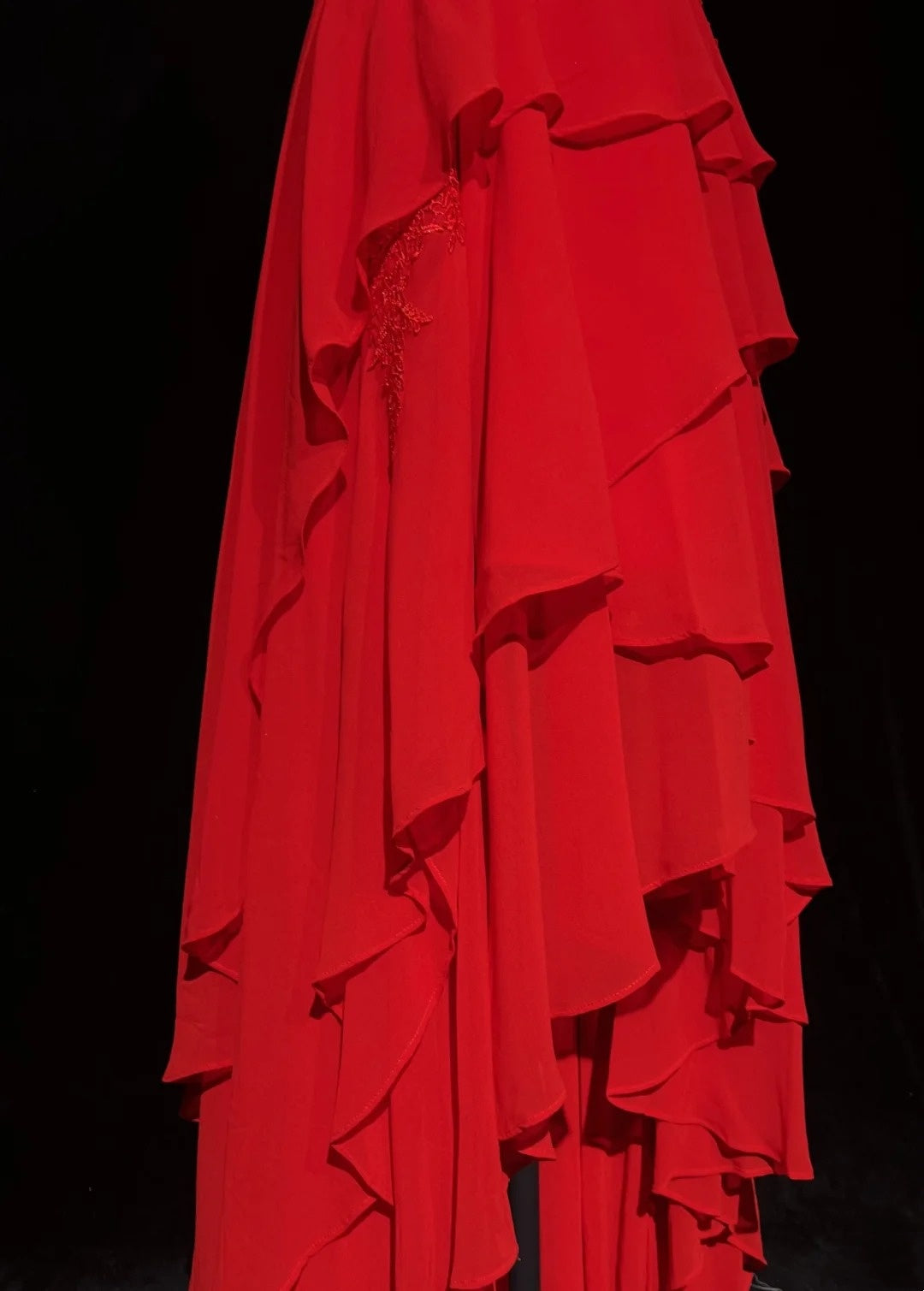 Vintage Abschlussballkleider A-Linie Sweetheart Rot 70er Jahre mit Rüschen Chiffon Langes festliches Partykleid N2524
