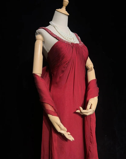 Elegante Abschlussballkleider A-Linie Rundhalsausschnitt Burgund Chiffon Mit Cape Perlen Ärmellos Langes Abendkleid N2885