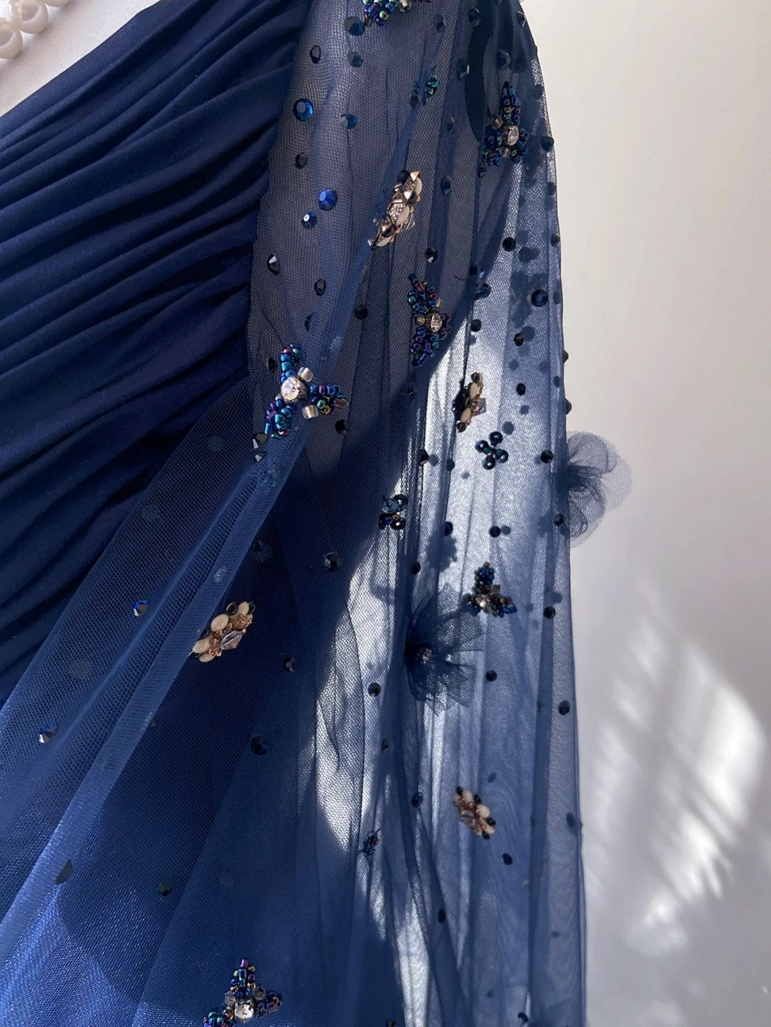 Robes de bal vintage, inspiration ligne A, empire, col en V, satin bleu marine années 90 avec manches, robes de soirée N3314